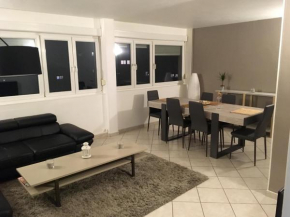 Chambre privée dans un appartement partagé